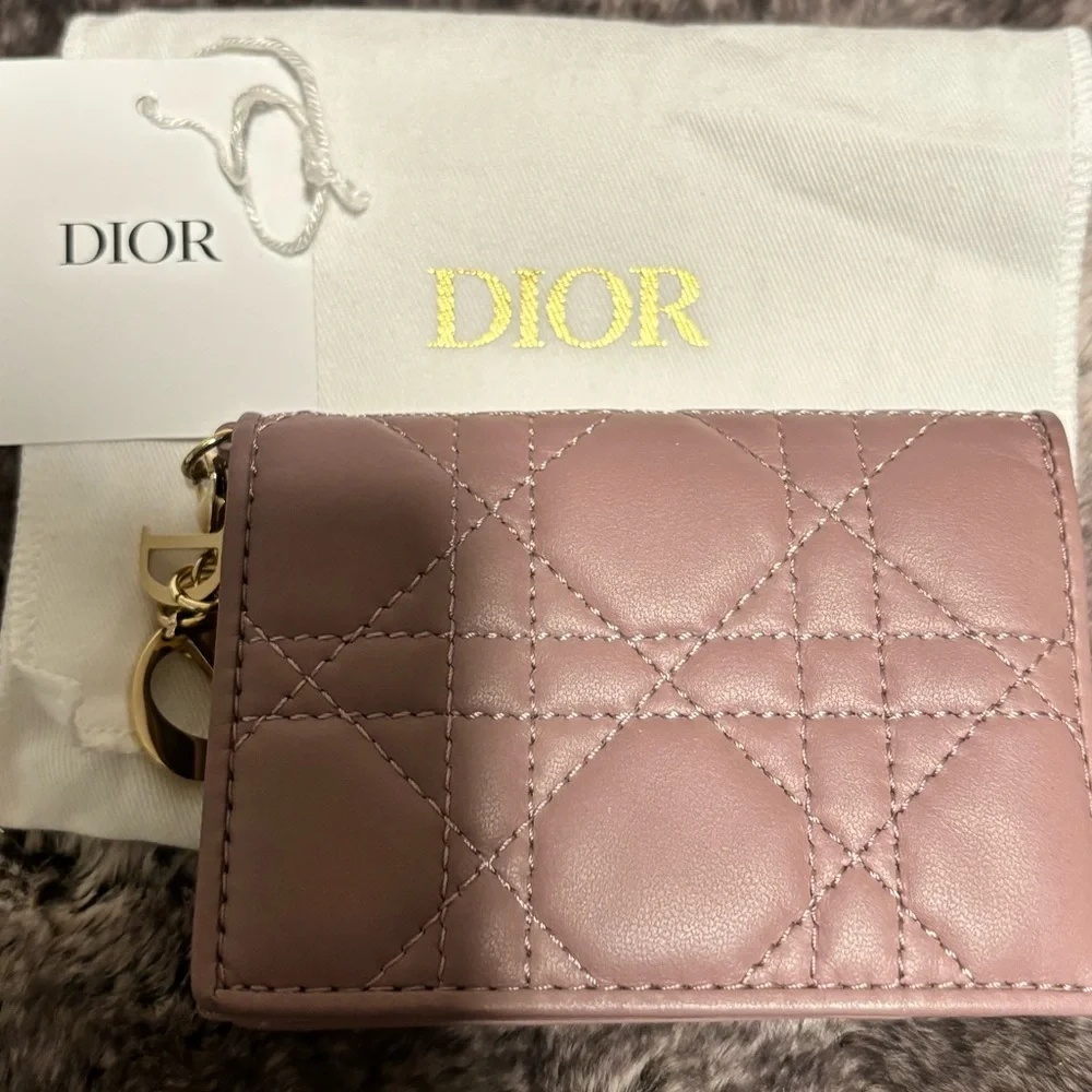 Christian Dior | LADY DIOR FLAP CARD HOLDER